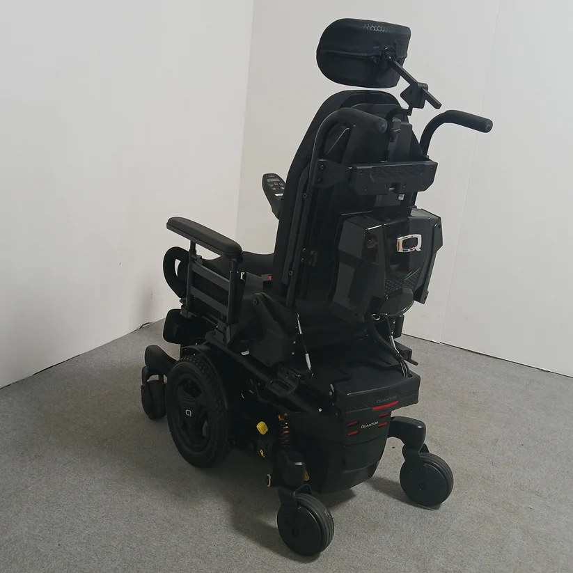 quantum edge 3 stretto tb flex seat power lift and tilt.(2023) quantum edge 3 stretto tb flex seat power lift and tilt.(2023)