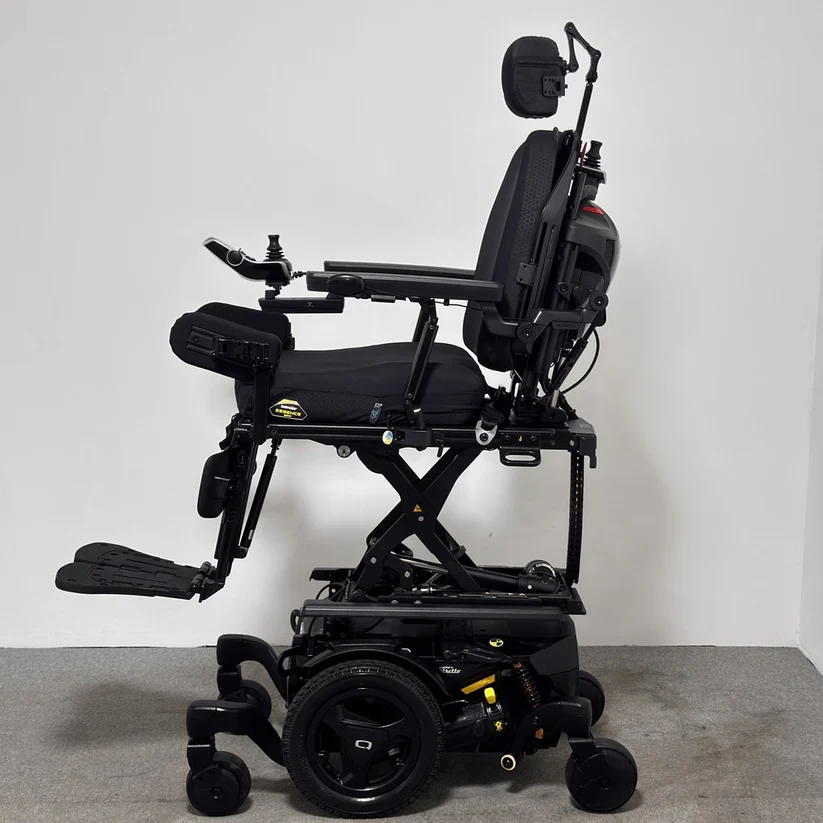 quantum rehab edge 3 stretto fully loaded lift & tilt and customisable (2024) quantum rehab edge 3 stretto fully loaded lift & tilt and customisable (2024)