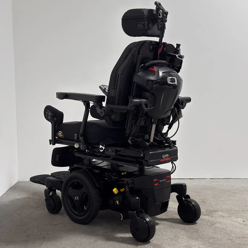 quantum rehab edge 3 stretto fully loaded lift & tilt and customisable (2024) quantum rehab edge 3 stretto fully loaded lift & tilt and customisable (2024)