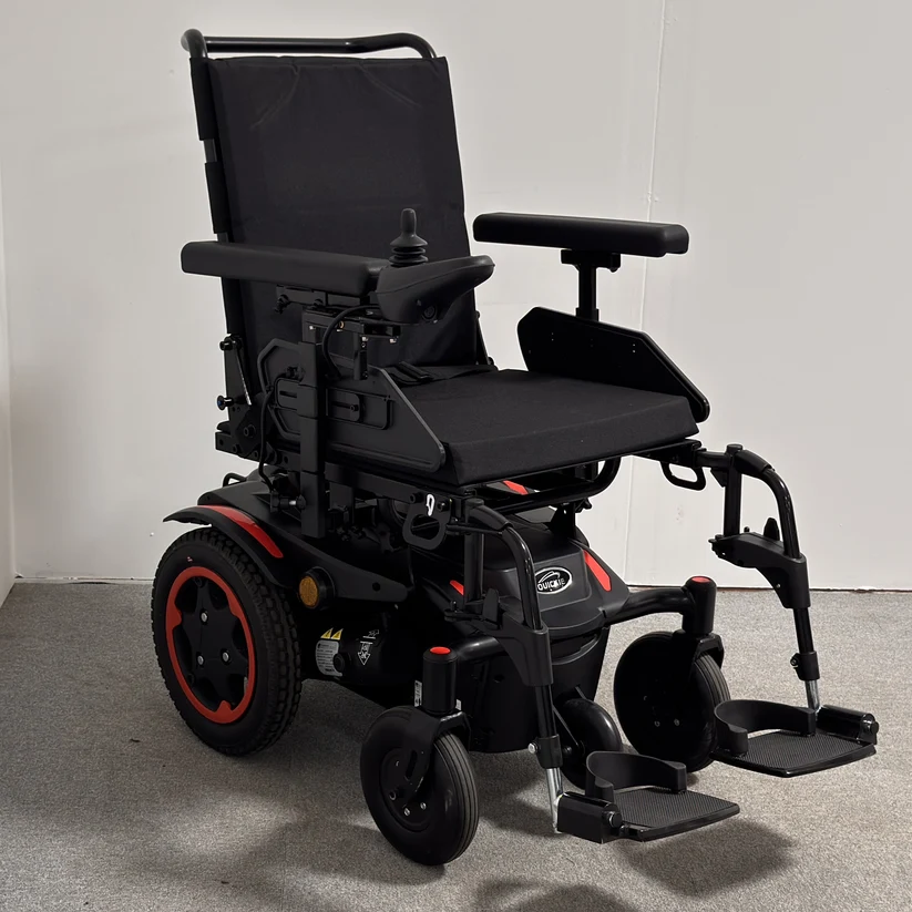 sunrise medical quickie q100r power wheelchair (2025) sunrise medical quickie q100r power wheelchair (2025)